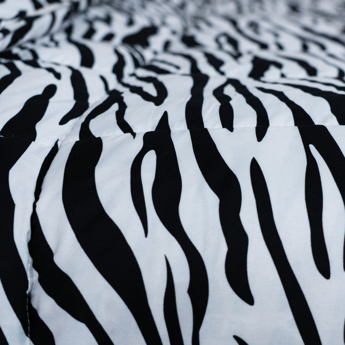 Zelesta Wonderbed - Zebra Skin