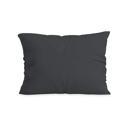 Ein Set aus zwei Zelesta Comfort Duo Kissenbezügen in sanftem Schwarz, passend für 80x80cm Kissen, wird vor weißem Hintergrund gezeigt.