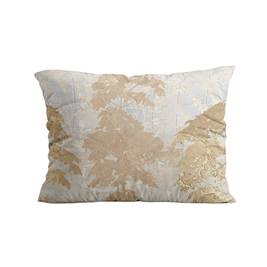 Zelesta Royalbed Kissenbezüge Set von 2 - Japanischer Baum: Rechteckige Mikrofaser-Kissenbezüge (80x80cm) mit hellgrauem Hintergrund und abstraktem beige-goldenem Blattmuster.