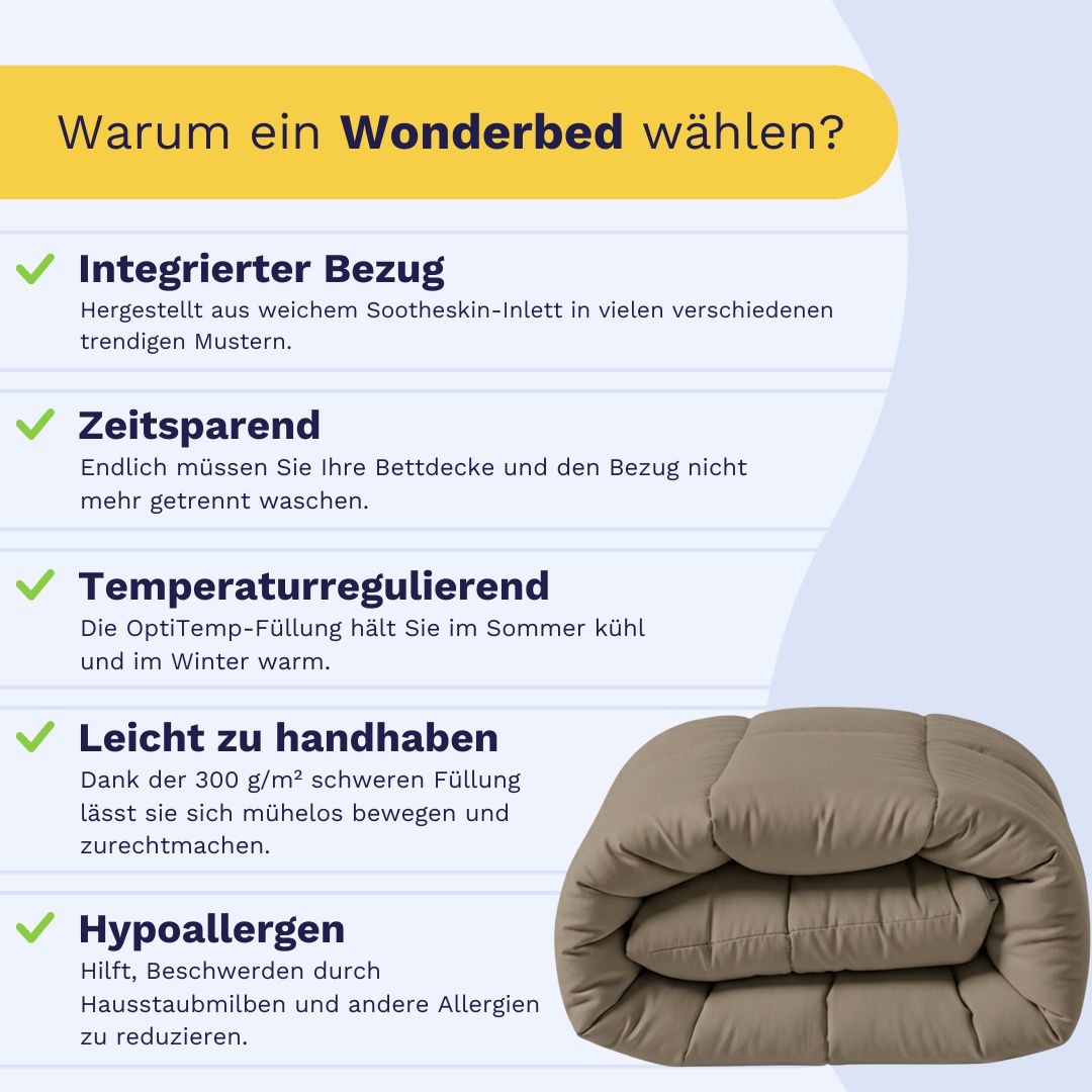 Infografik mit Vorteilen des Zelesta Wonderbed - Natural Taupe neben einem zusammengerollten Bett: integrierter Bezug, zeitsparend, temperaturregulierend, leicht handhabbar und optimal als antiallergische Bettdecke.