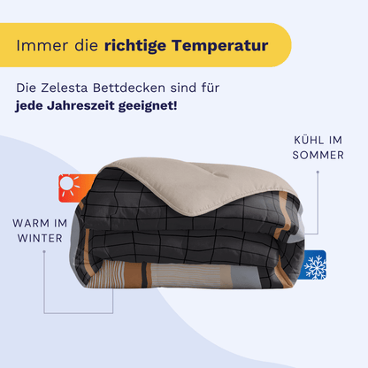 Das Zelesta Royalbed - Blue Stripes ist eine gefaltete, karierte Mikrofaser-Bettdecke mit beigem Futter - warm im Winter, kühl im Sommer, ideal als antiallergische Bettdecke für erholsamen Schlaf und ganzjährigen Komfort.